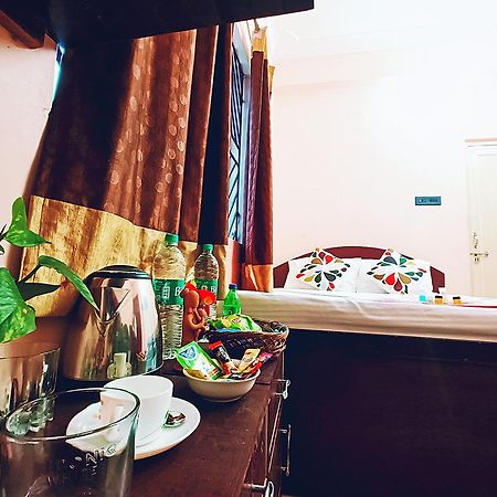 Hotel Jo'Stel Amber Durgāpur Esterno foto